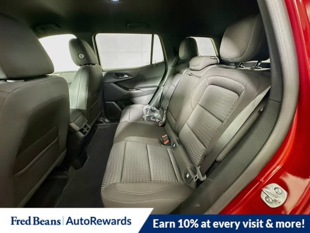 2027 Chevrolet Equinox LT - Photo 18