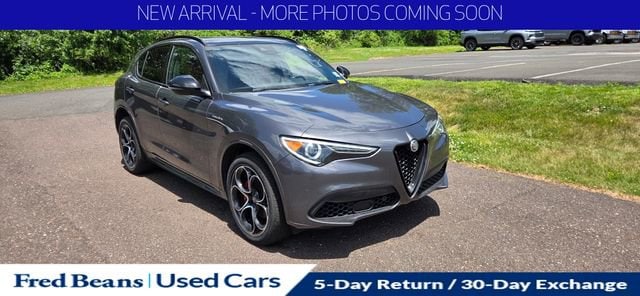 2022 Alfa Romeo Stelvio Ti Veloce AWD's photo