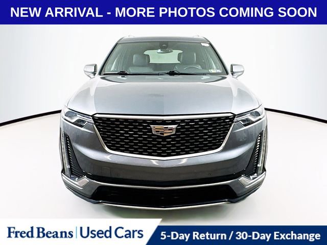 2022 Cadillac XT6 Premium Luxury photo 2