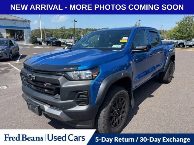 2024 Chevrolet Colorado Trail Boss photo 3