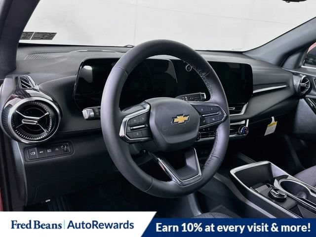 2027 Chevrolet Equinox LT - Photo 7