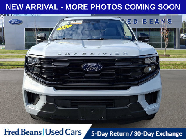 Used 2025 Ford Expedition Active