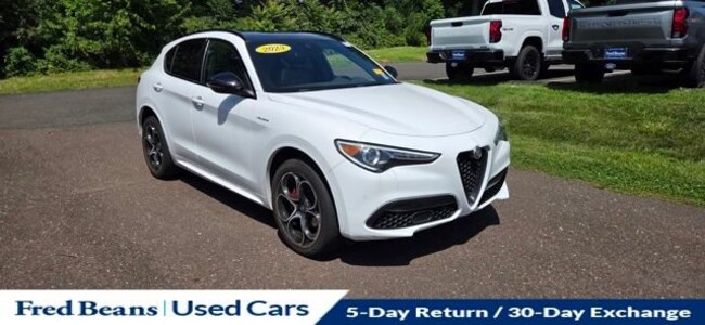 2023 Alfa Romeo Stelvio Veloce AWD