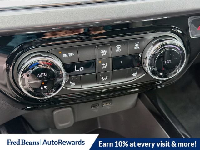 2026 Chevrolet Trax Activ - Photo 13