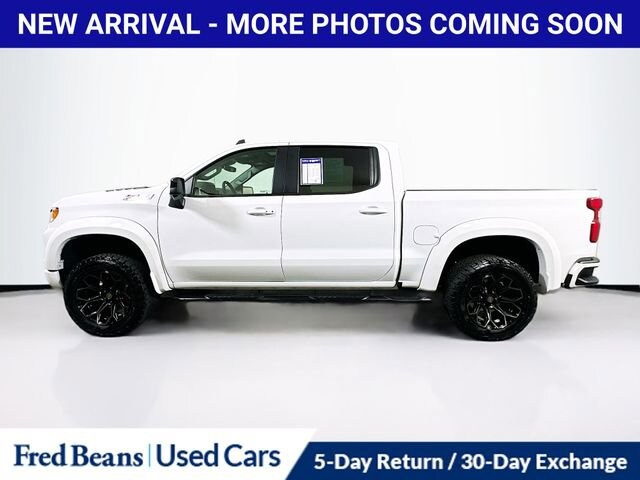 2022 Chevrolet Silverado 1500 RST photo 3