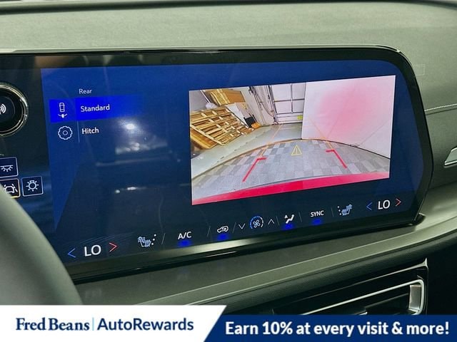 2025 Chevrolet Traverse LT - Photo 10