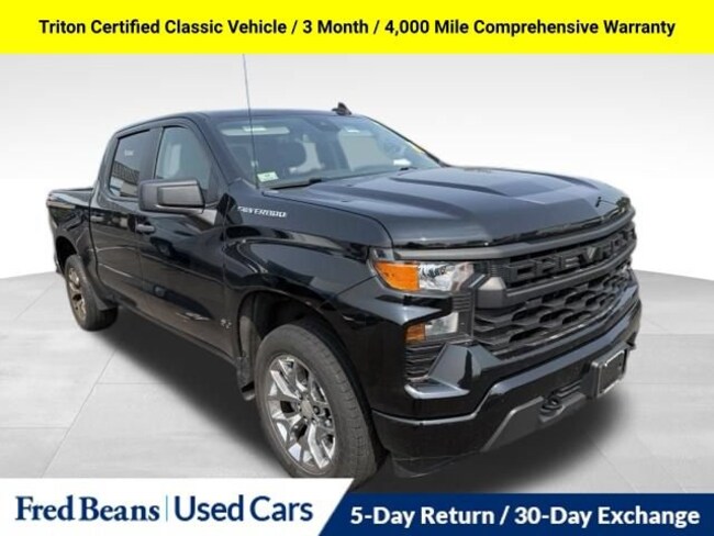 2022 Chevrolet Silverado 1500 Custom