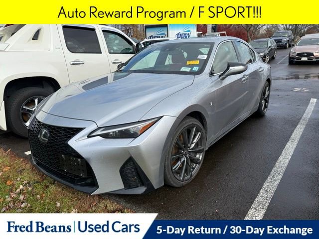 2023 Lexus IS 350 F SPORT photo 3