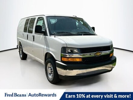 2025 Chevrolet Express Cargo 3500 WT Van for sale in DOYLESTOWN, PA