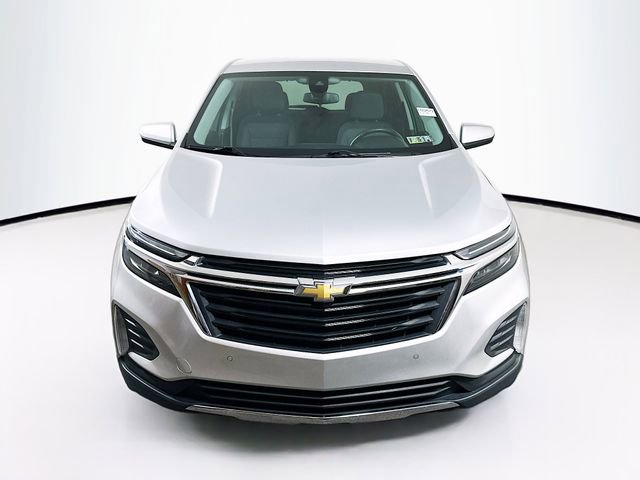 2022 Chevrolet Equinox LT photo 2