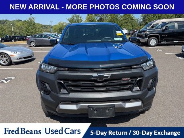 2024 Chevrolet Colorado Trail Boss photo 2