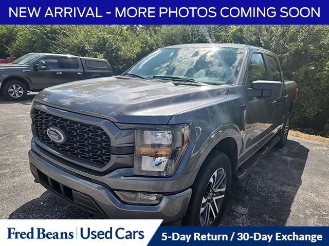 2023 Ford F-150 XL photo 2