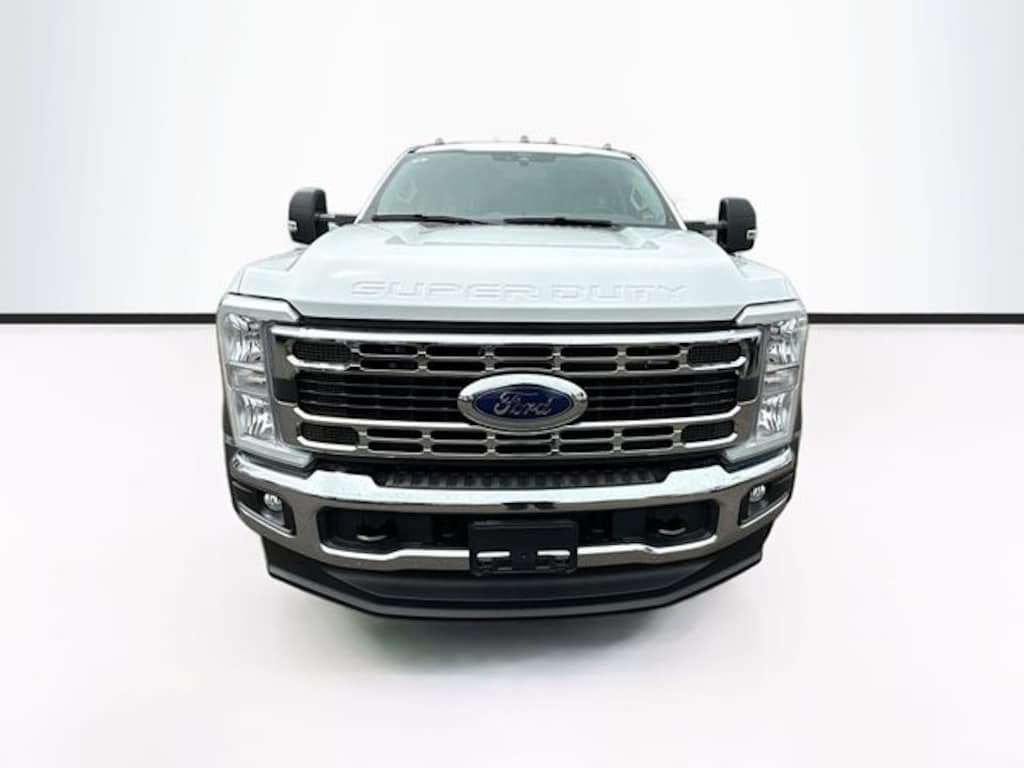 New 2026 Ford F-450 Chassis XL Truck Crew Cab