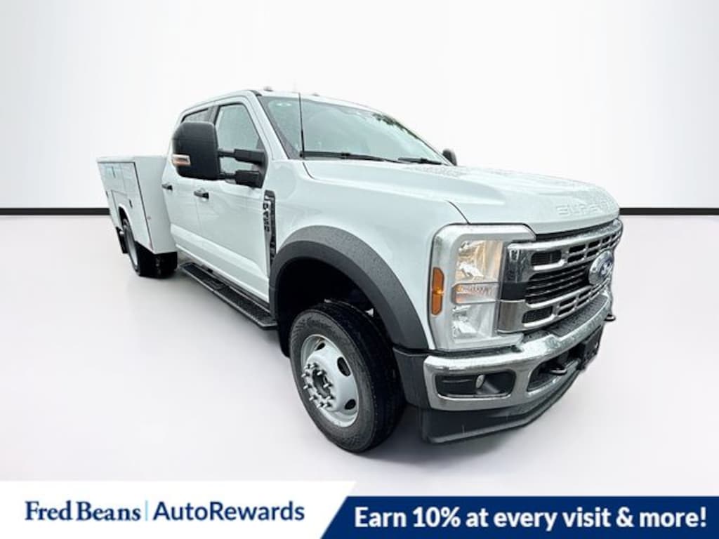 New 2026 Ford F-450 Chassis XL Truck Crew Cab