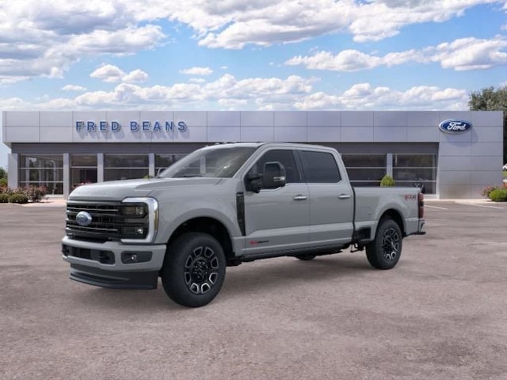 New 2026 Ford F-350 Platinum Truck Crew Cab