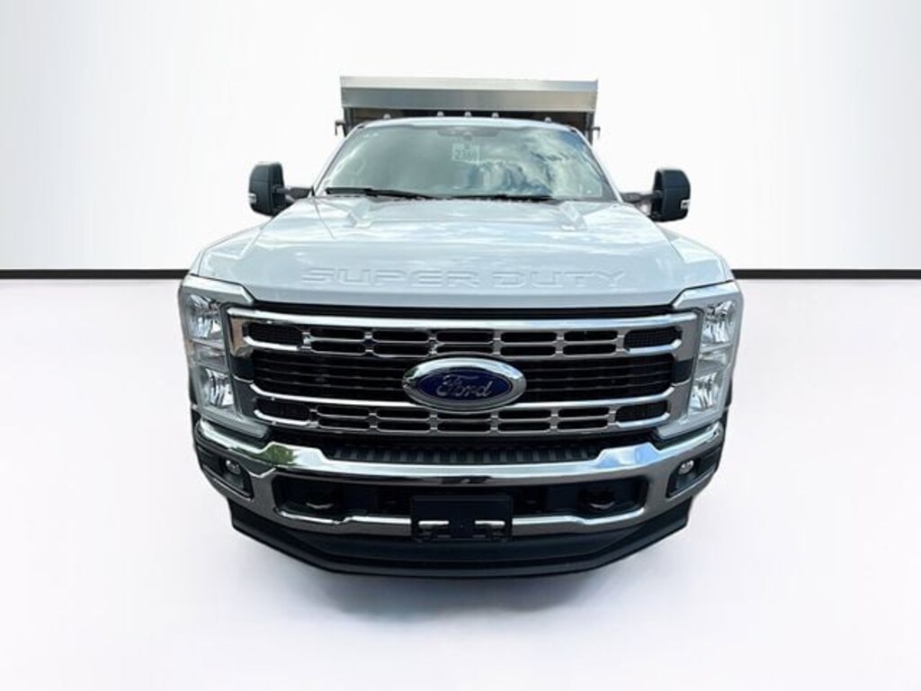New 2026 Ford F-450 Chassis XL Truck Crew Cab