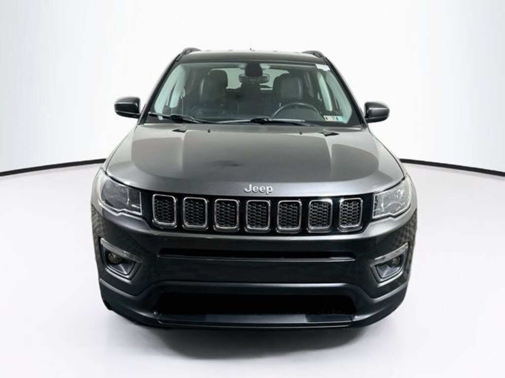 Used 2018 Jeep Compass Latitude SUV