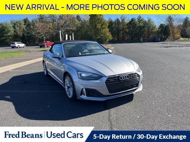 2021 Audi A5 45 Premium Cabriolet photo 2