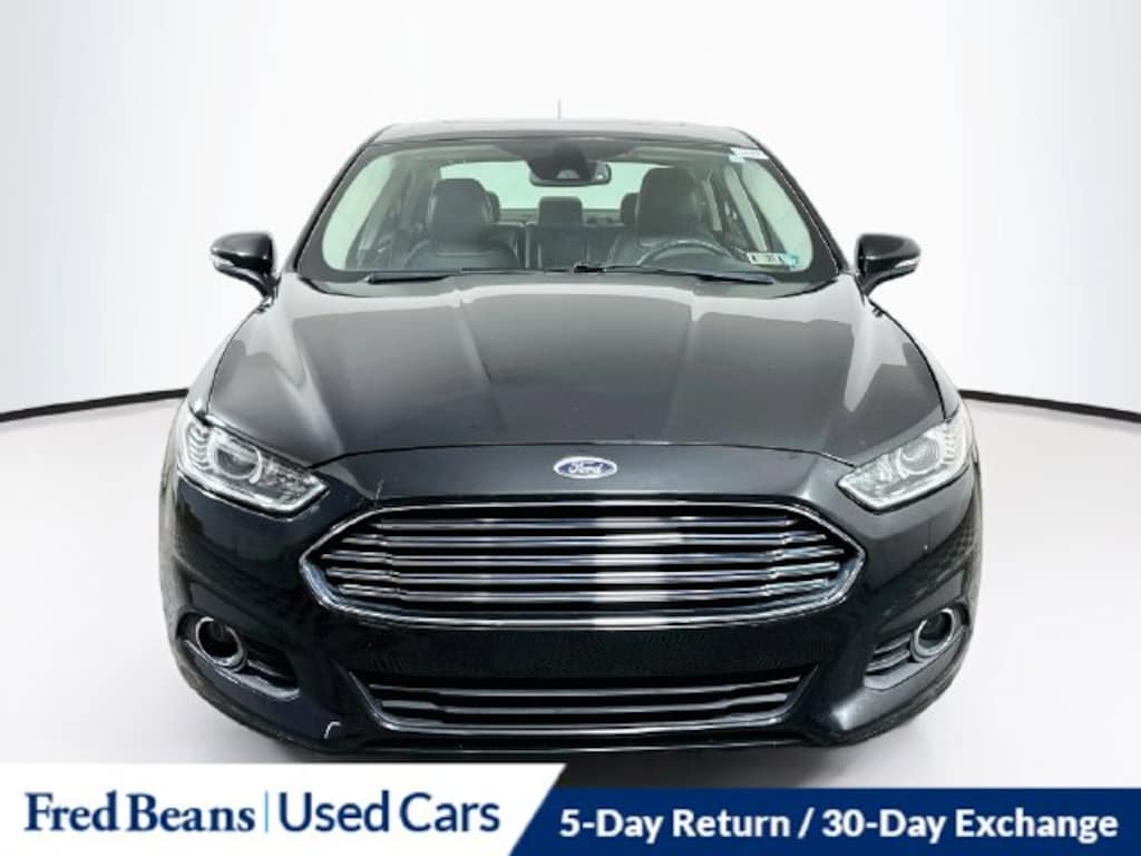 Used 2015 Ford Fusion Hybrid SE Sedan