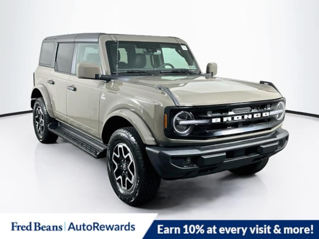 New 2026 Ford Bronco Outer Banks SUV