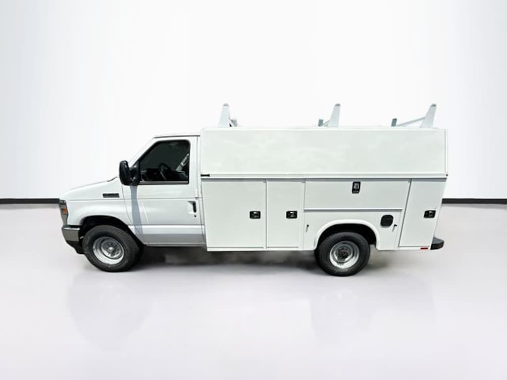 New 2027 Ford E-350 Cutaway Base Truck