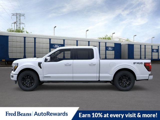 2025 Ford F-150 Platinum photo 4