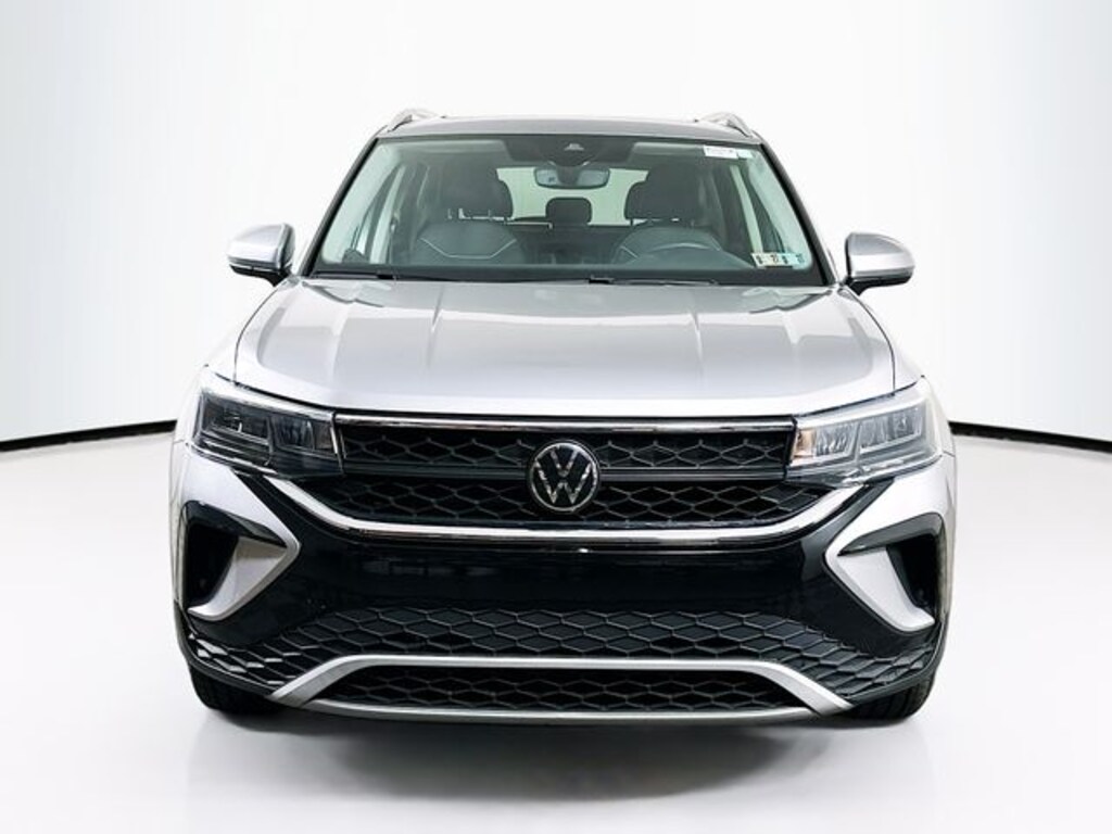 Used 2023 Volkswagen Taos 1.5T SE SUV