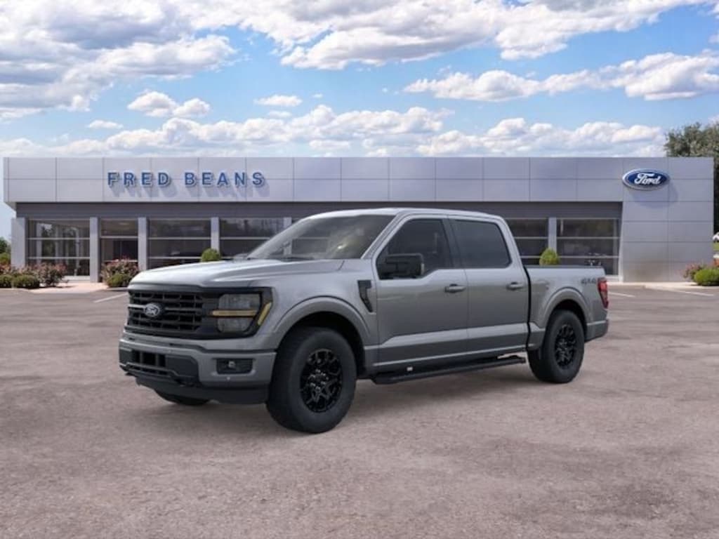 New 2026 Ford F-150 XLT Truck SuperCrew Cab