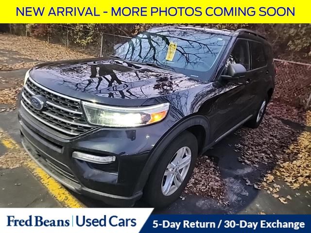 2023 Ford Explorer XLT photo 2