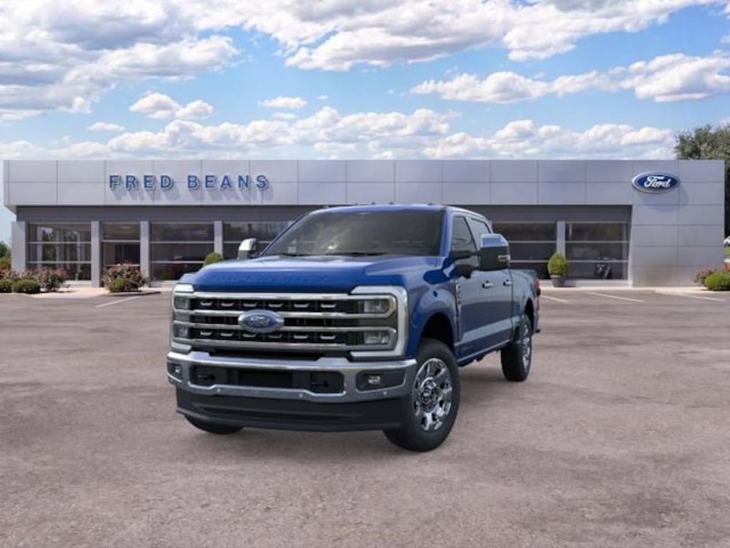 New 2026 Ford F-250 Lariat Truck Crew Cab