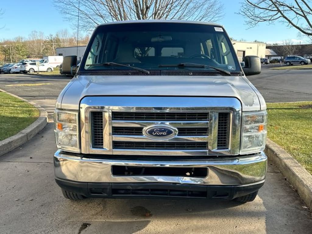 Used 2011 Ford E-350SD XLT Van Wagon