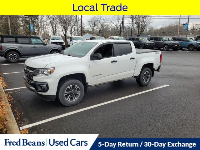 2022 Chevrolet Colorado Z71 photo 2