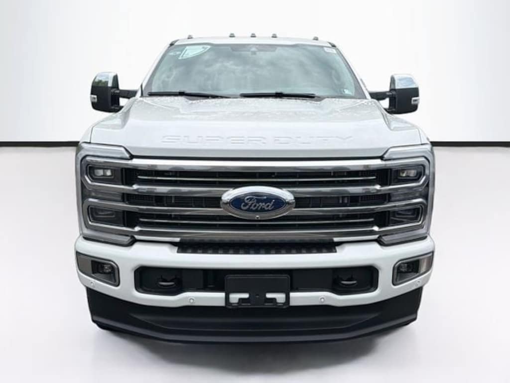 New 2026 Ford F-250 Platinum Truck Crew Cab