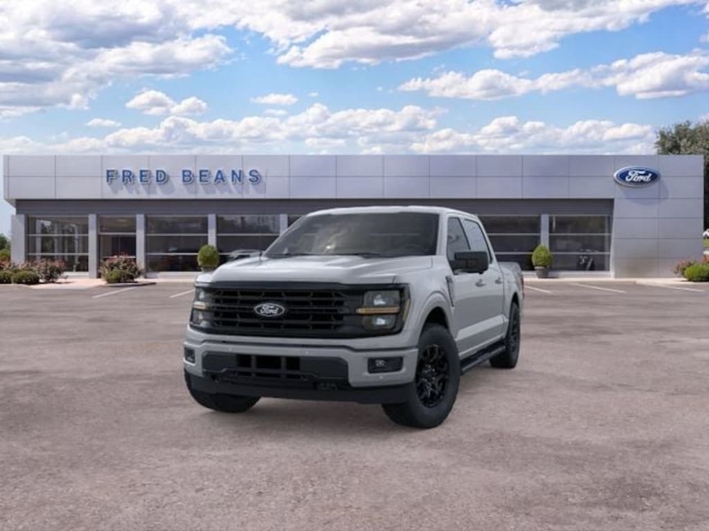 New 2026 Ford F-150 XLT Truck SuperCrew Cab