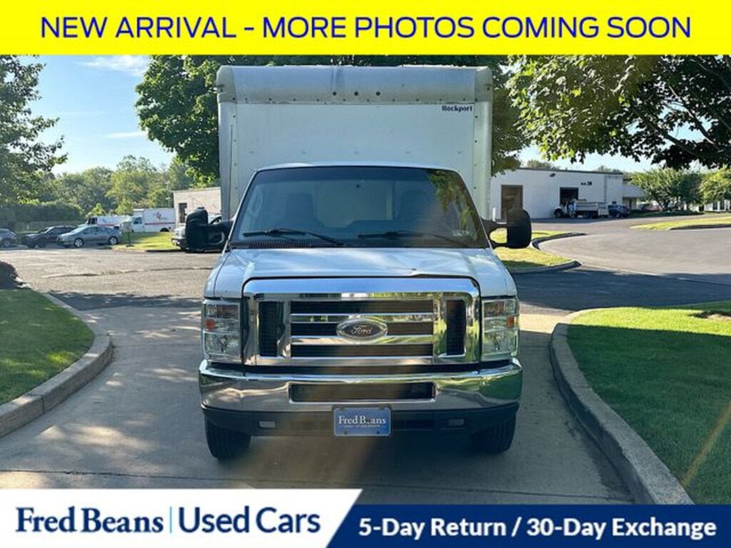 Used 2017 Ford E-350SD Base Truck