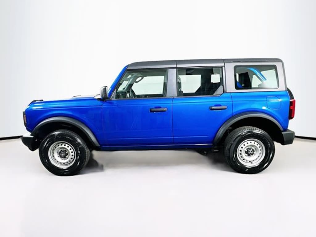 New 2026 Ford Bronco Base SUV