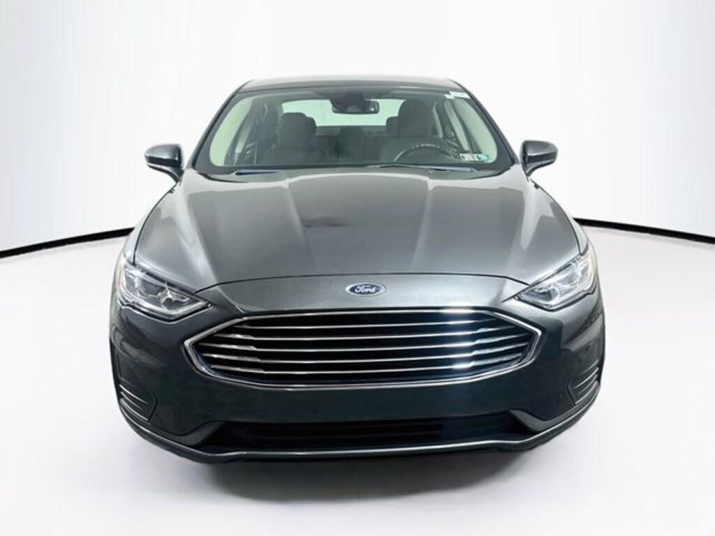 Used 2020 Ford Fusion SE Sedan