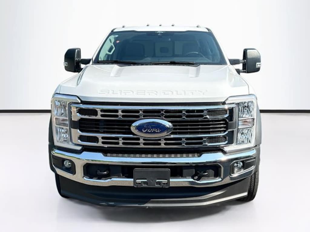 New 2026 Ford F-450 Chassis XL Truck Crew Cab