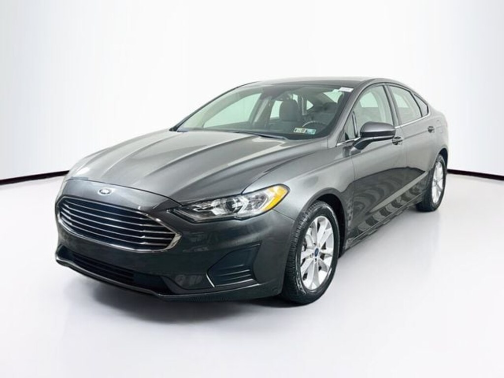 Used 2020 Ford Fusion SE Sedan