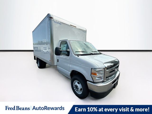 2027 Ford E-350 Cutaway Truck 