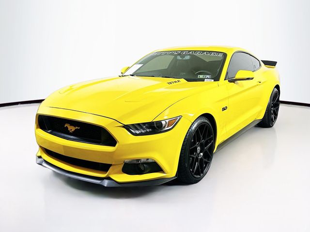2016 Ford Mustang GT Premium photo 3