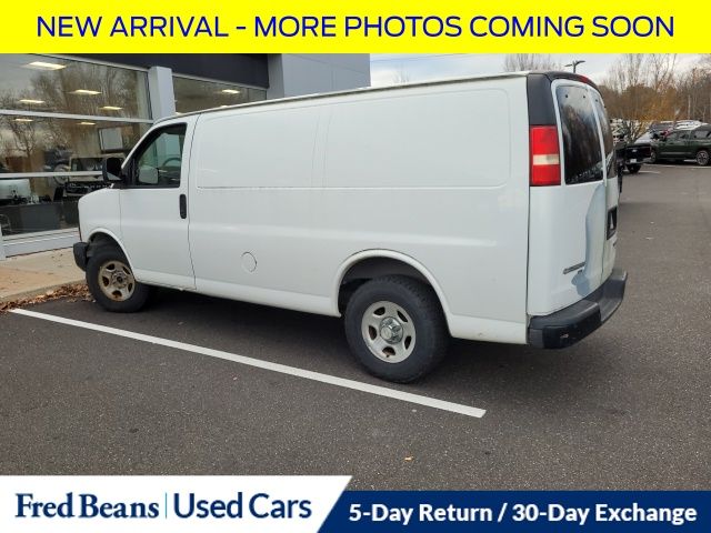 2006 Chevrolet Express Work Van photo 3