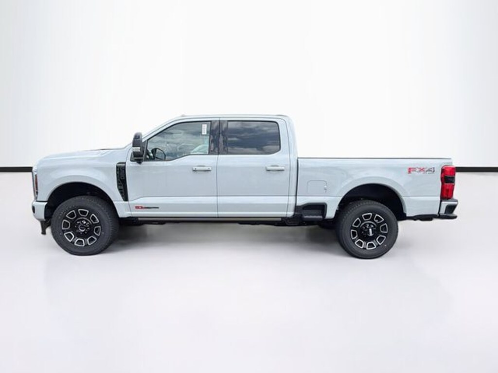 New 2026 Ford F-350 Platinum Truck Crew Cab