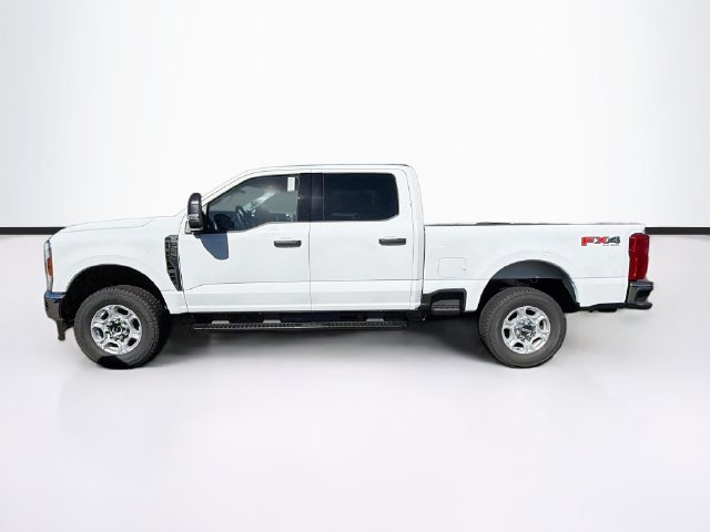 New 2027 Ford F-250 XLT Truck Crew Cab