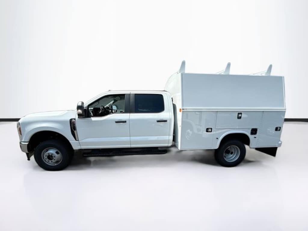 New 2026 Ford F-350 Chassis XL Truck Crew Cab