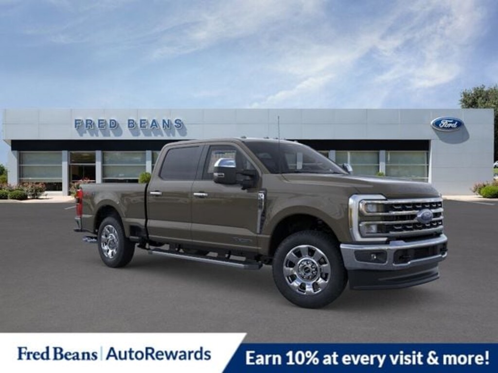 New 2026 Ford F-250 Lariat Truck Crew Cab