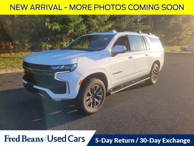 2022 Chevrolet Suburban Z71 photo 3