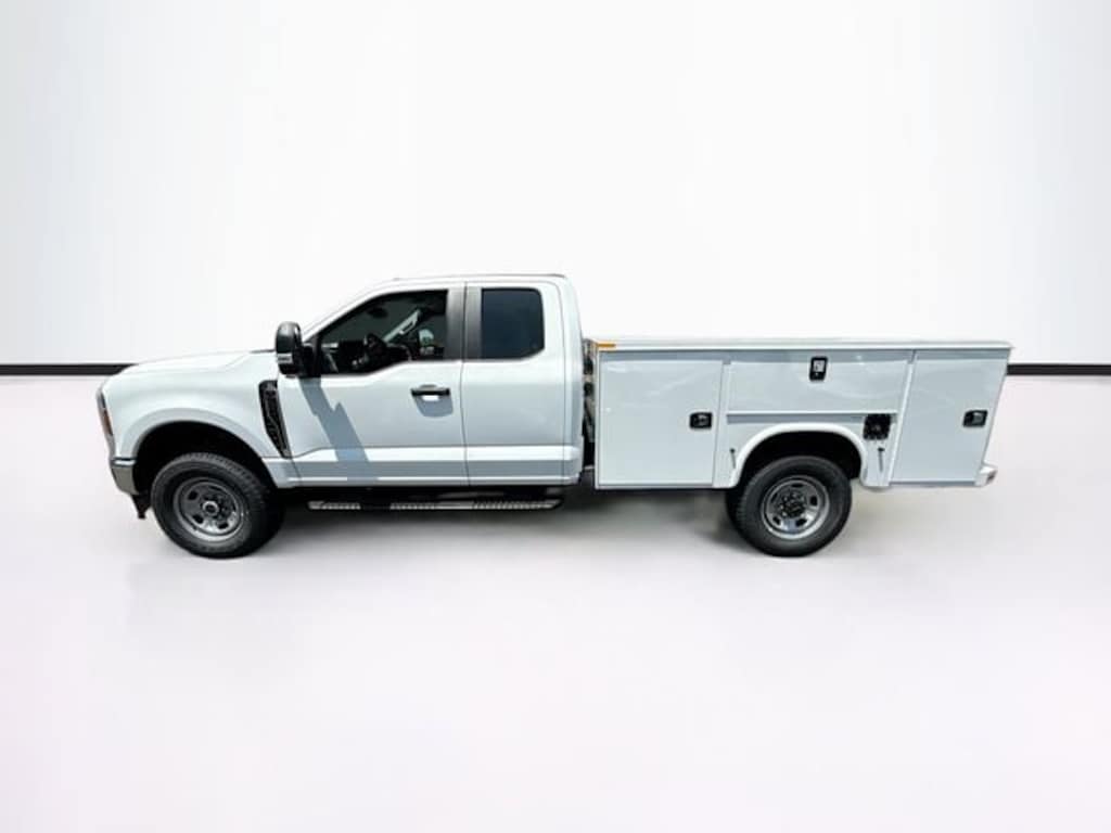 New 2026 Ford F-350 Chassis XL Truck Super Cab