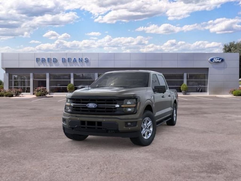 New 2026 Ford F-150 XLT Truck SuperCrew Cab