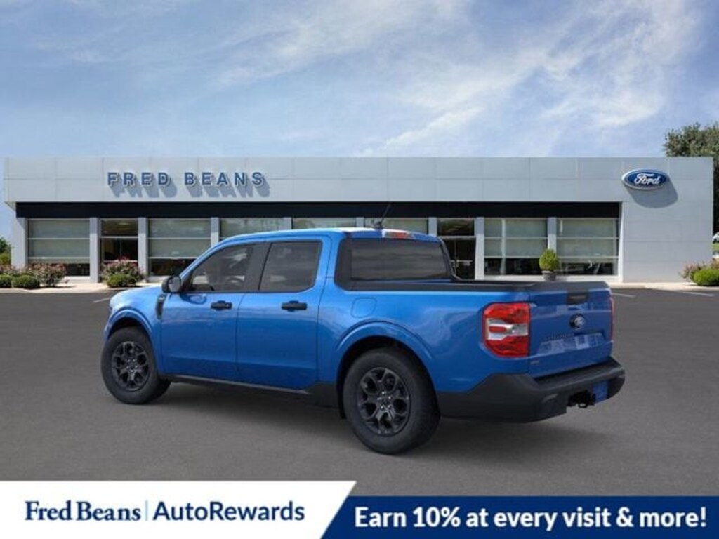 New 2025 Ford Maverick XLT Truck SuperCrew
